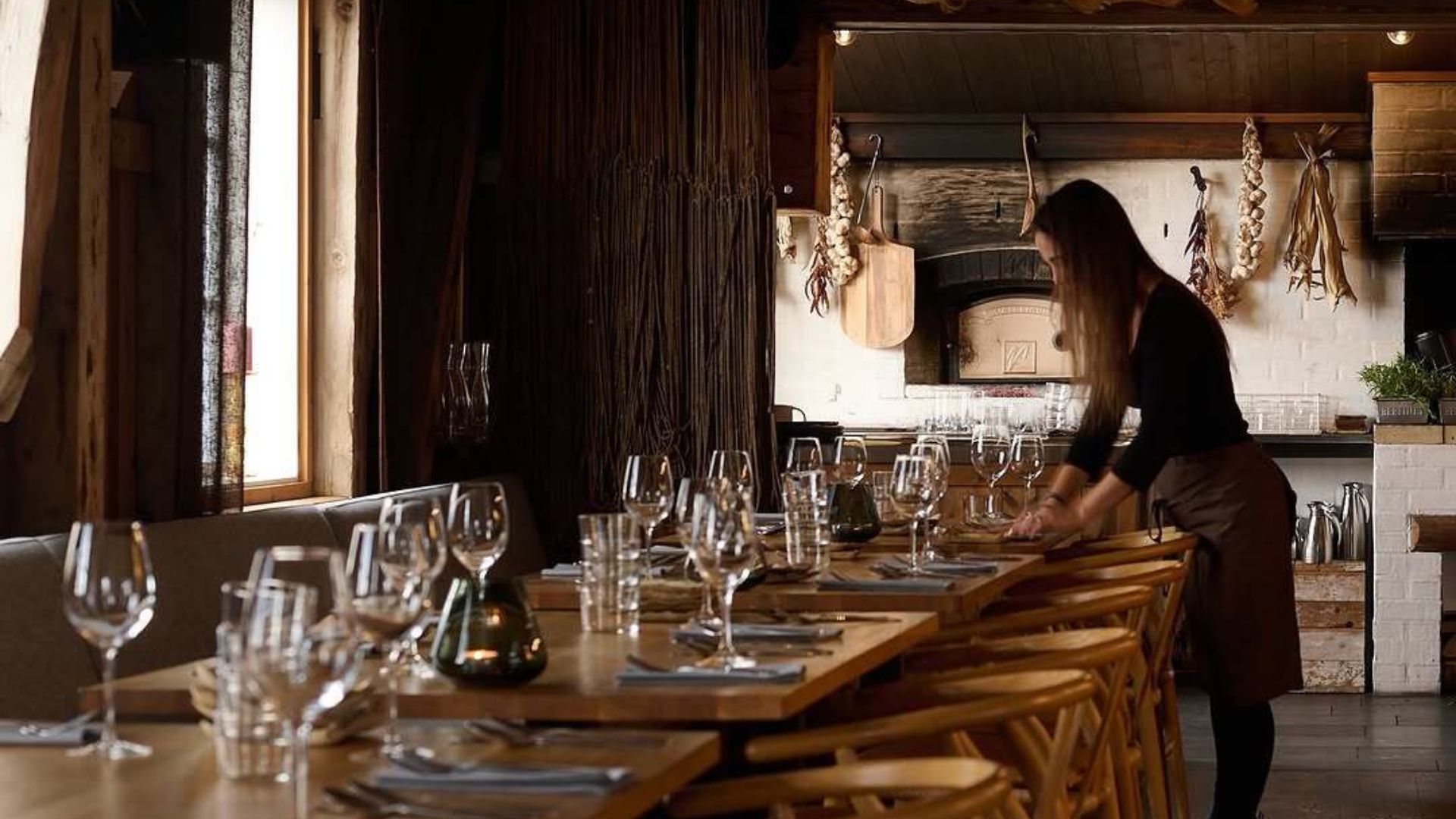 The restaurant at Holmen Lofoten.